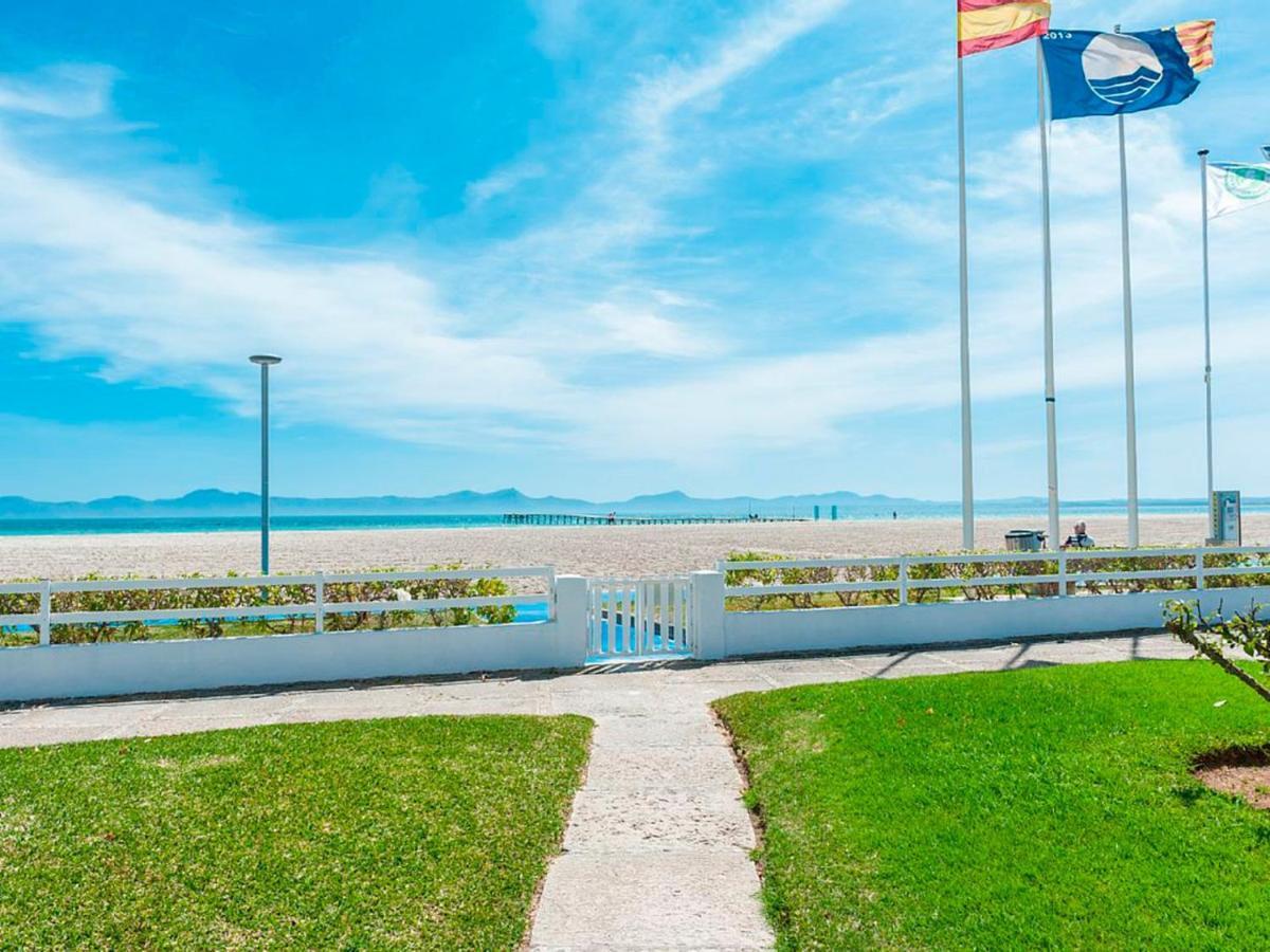 Apartment Oiza Castles 23 At Beach, Wifi And Aircon *