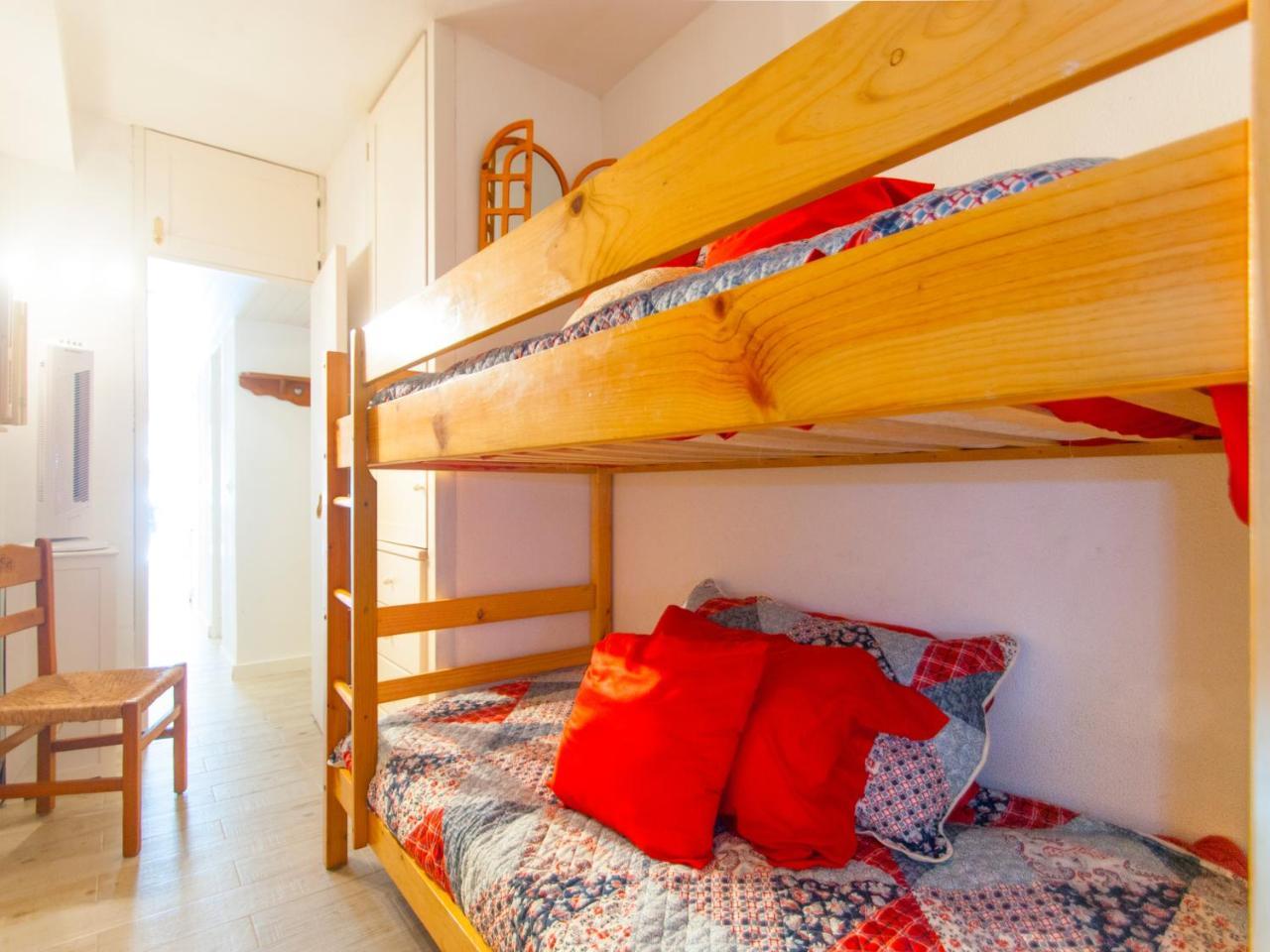 Apartment Oiza Castles 23 At Beach, Wifi And Aircon Alcudia (Mallorca)